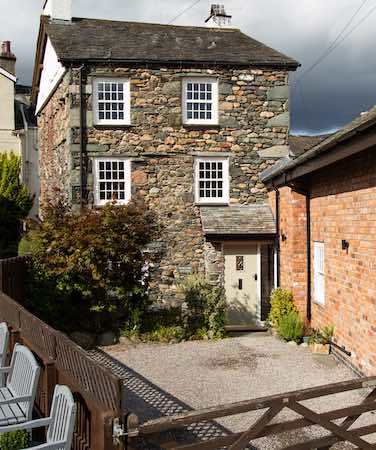 Woolstore Cottage self catering accommodation in Keswick in the Lake District, Cumbria, UK